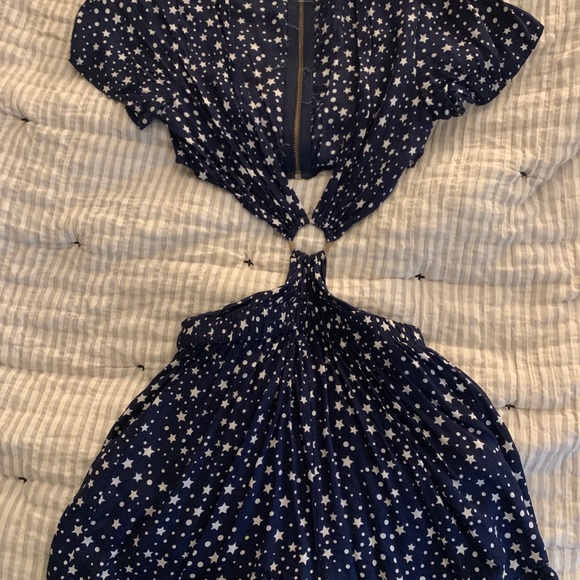 Rumor Boutique Star Romper - Picture 2 of 4